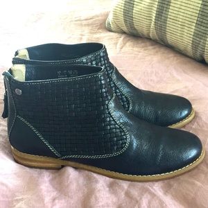 Hush Puppies Black Booties